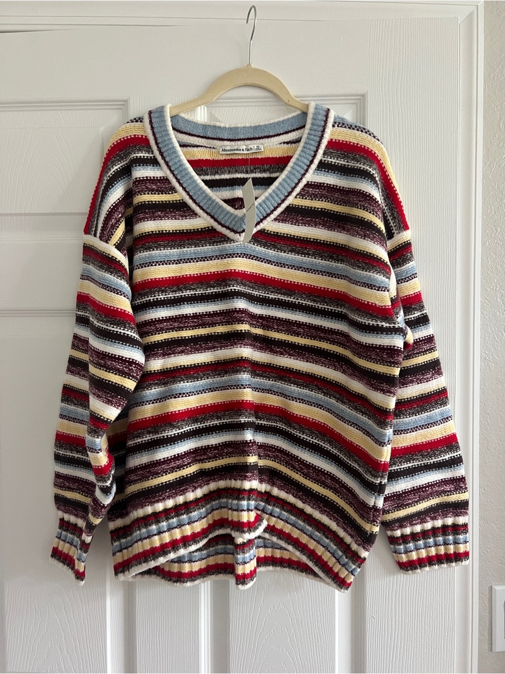 Abercrombie & Fitch Dad V-Neck Sweater